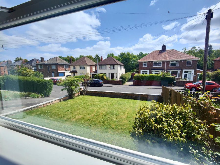 71 Sunningdale Park