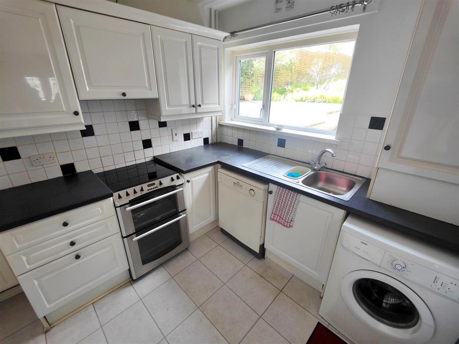 71 Sunningdale Park
