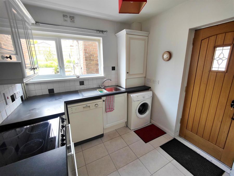 71 Sunningdale Park