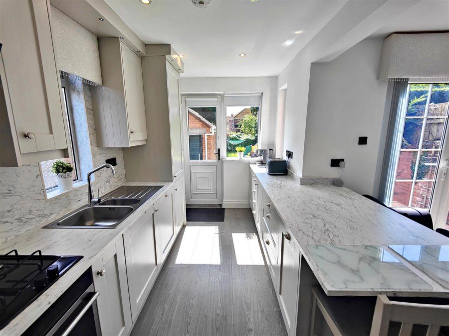 15 Alexandra Gardens