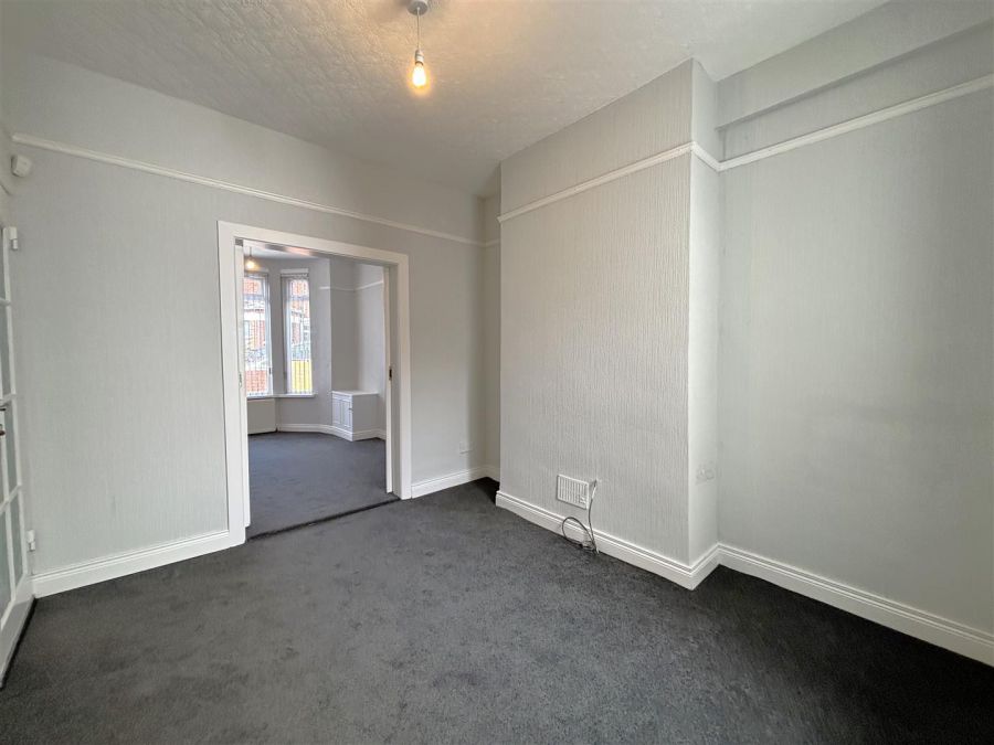 69 Gainsborough Drive