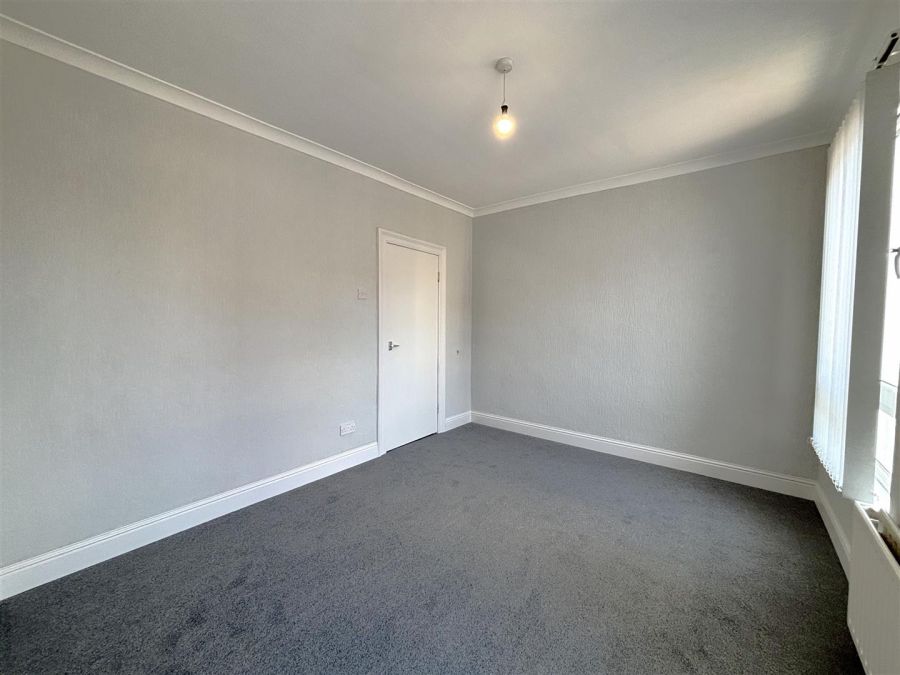 69 Gainsborough Drive