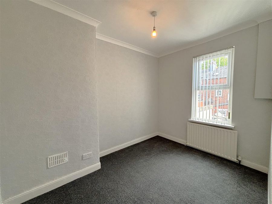 69 Gainsborough Drive