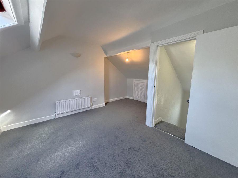 69 Gainsborough Drive