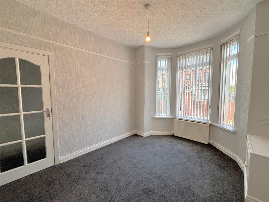 69 Gainsborough Drive