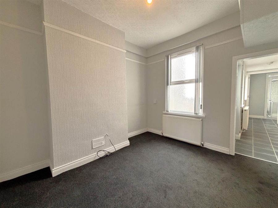 69 Gainsborough Drive