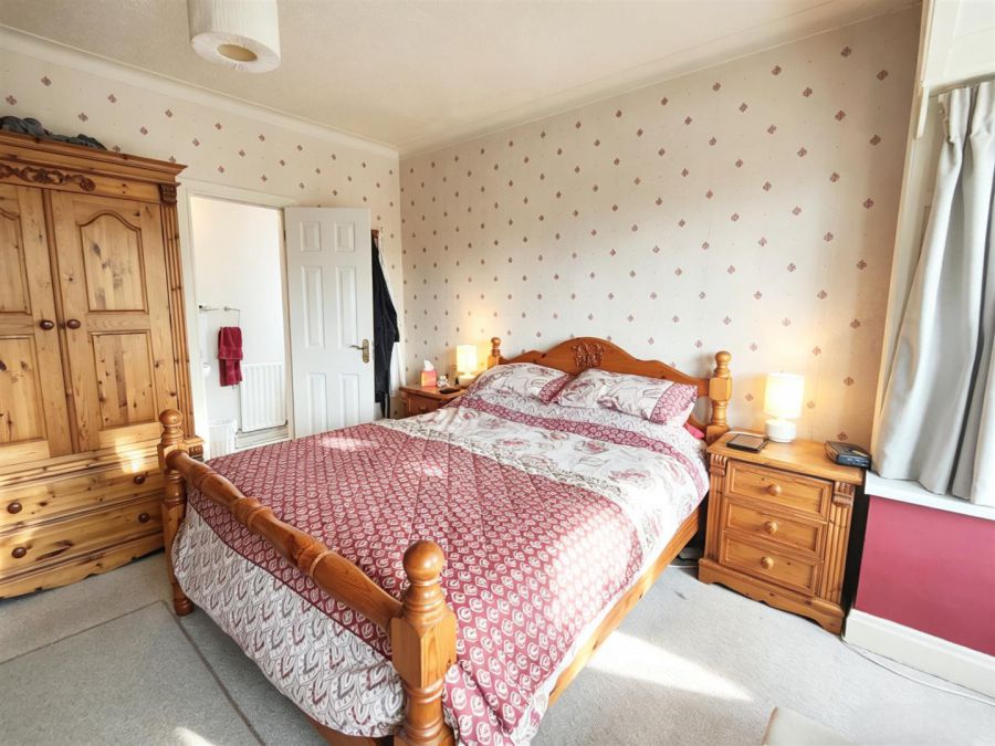 556 Crumlin Road
