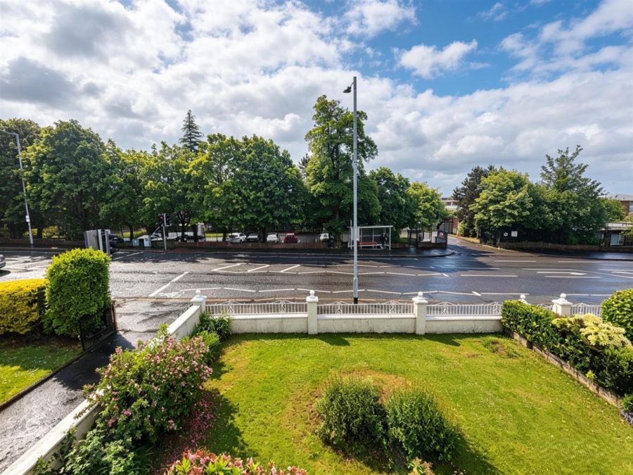 556 Crumlin Road