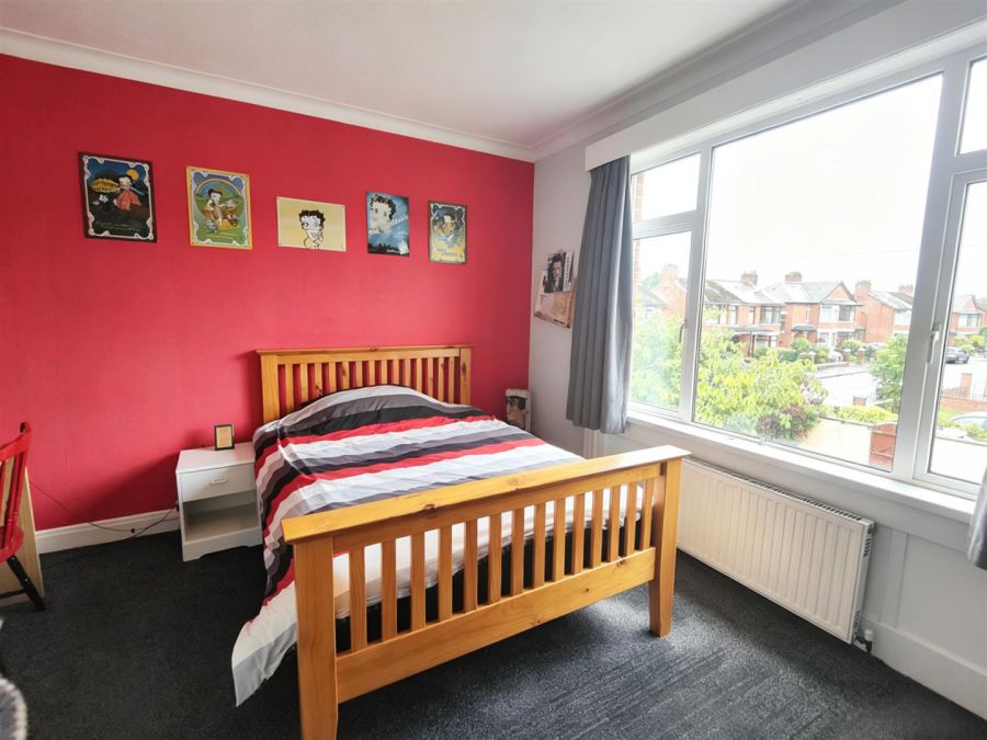 556 Crumlin Road