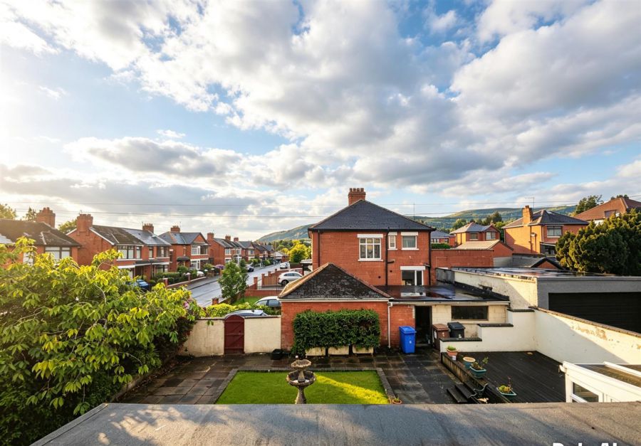 556 Crumlin Road