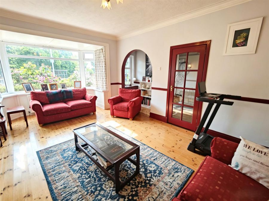 556 Crumlin Road