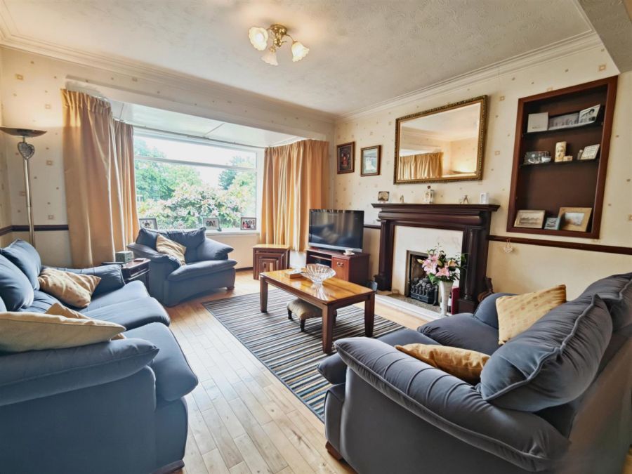 556 Crumlin Road