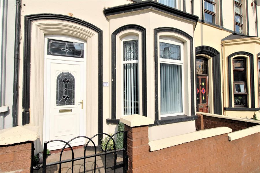 27 Woodvale Road