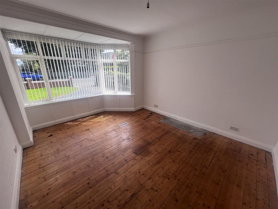 Apt 1 546 Antrim Road