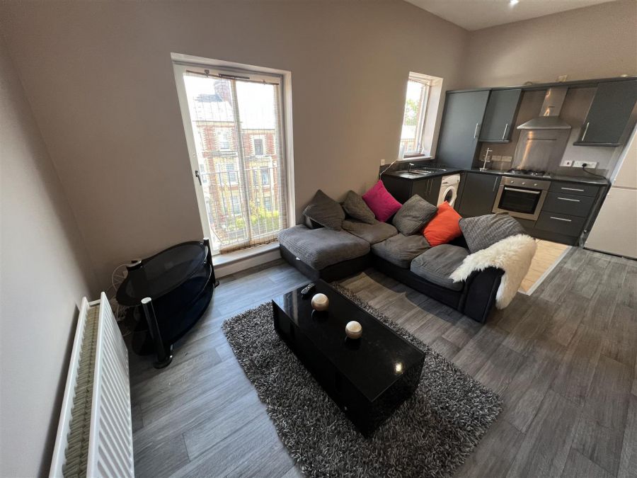 Apt 9, Jubilee 389 Antrim Road