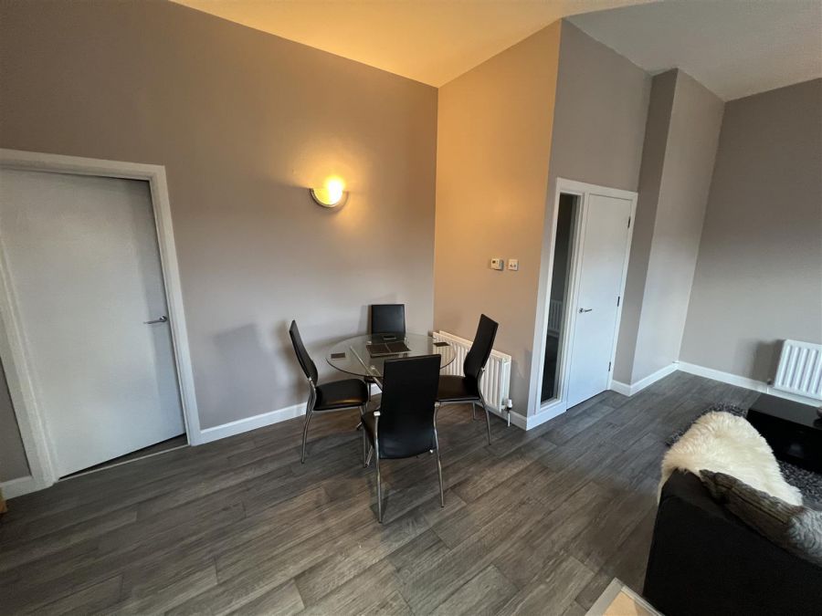 Apt 9, Jubilee 389 Antrim Road