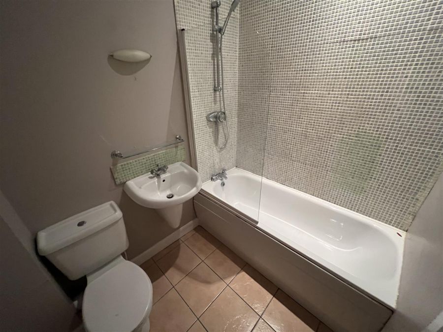 Apt 9, Jubilee 389 Antrim Road