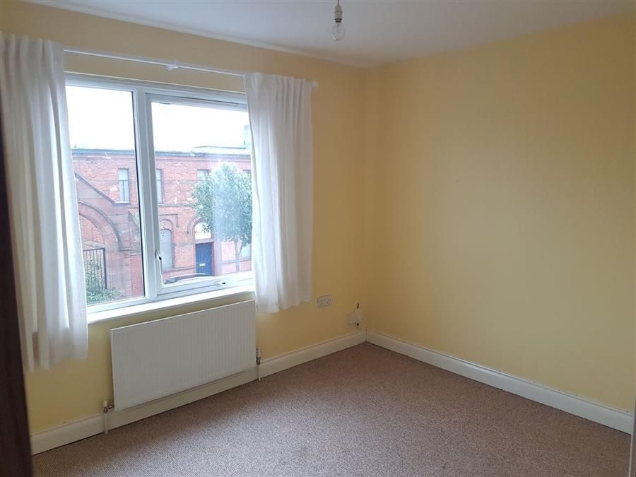 Apt 6, 254 Crumlin Road
