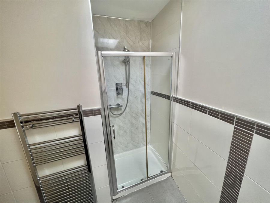 Apt 1, 106 York Road