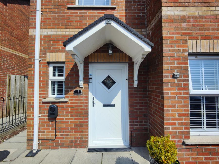 15 Wolfhill Manor