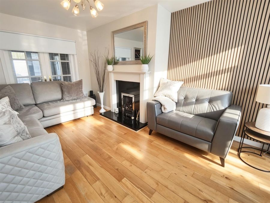 15 Wolfhill Manor