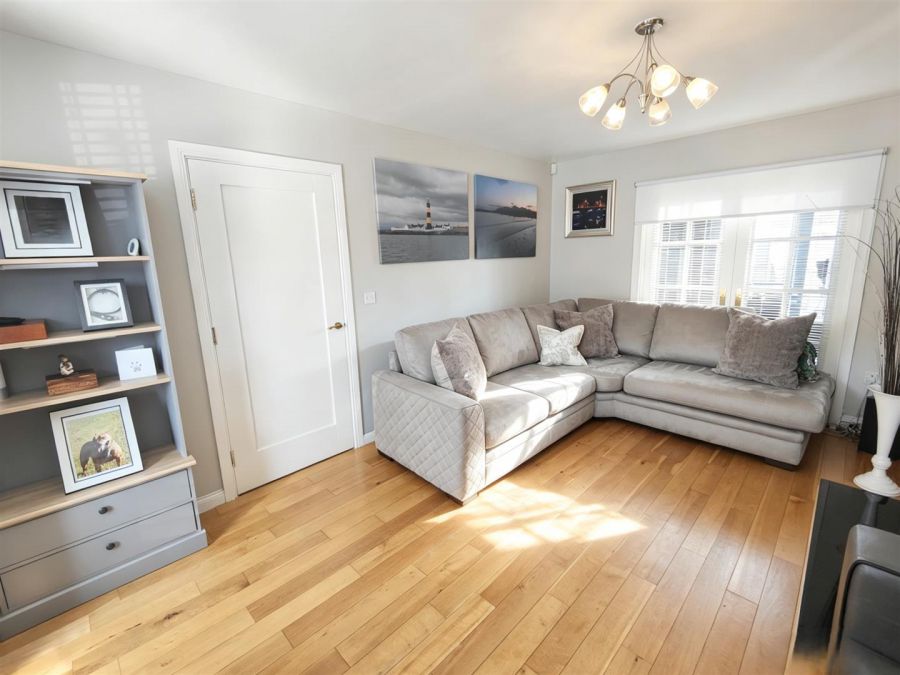 15 Wolfhill Manor