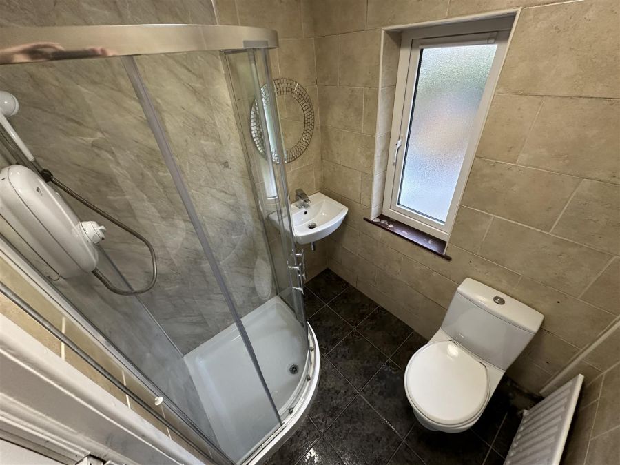 214 Joanmount Gardens