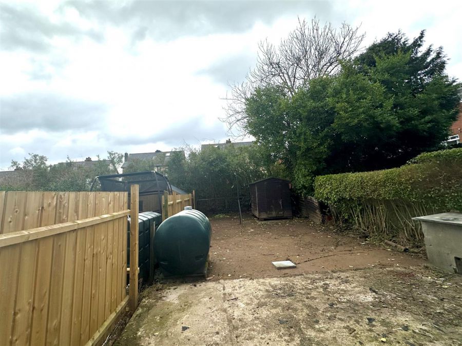 214 Joanmount Gardens