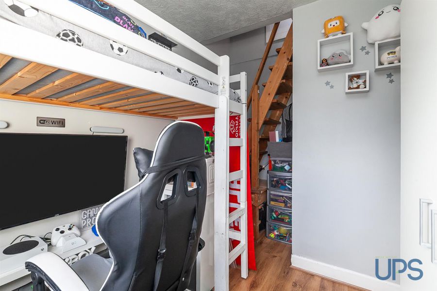 81 Joanmount Gardens