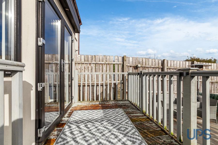 81 Joanmount Gardens