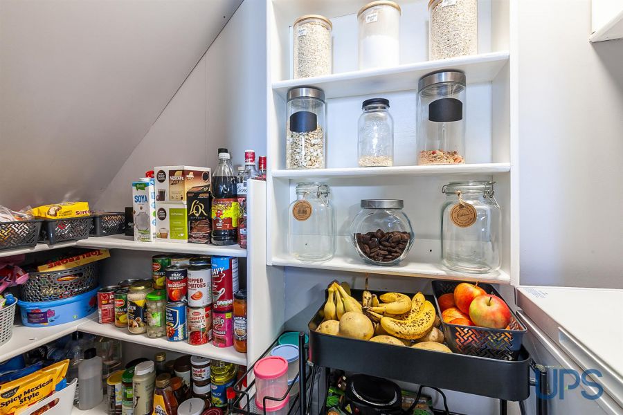 81 Joanmount Gardens