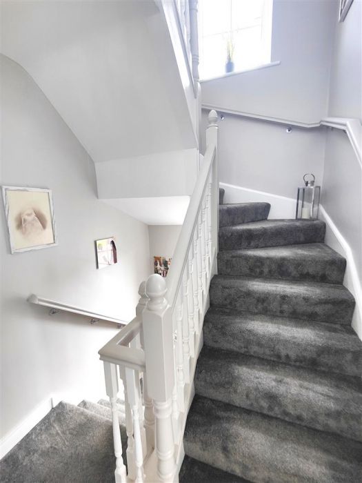 10 Mill Valley Way