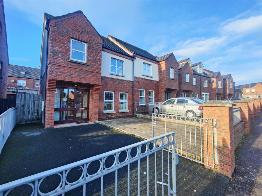 28 Baden Powell Street,North Belfast, Belfast, BT13 1LR 28 Baden Powell Street,North Belfast, Belfast, BT13 1LR