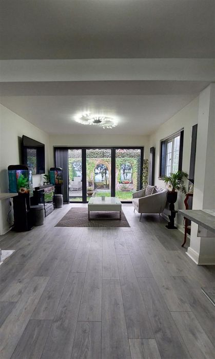 20 Deerpark Road 20 Deerpark Road