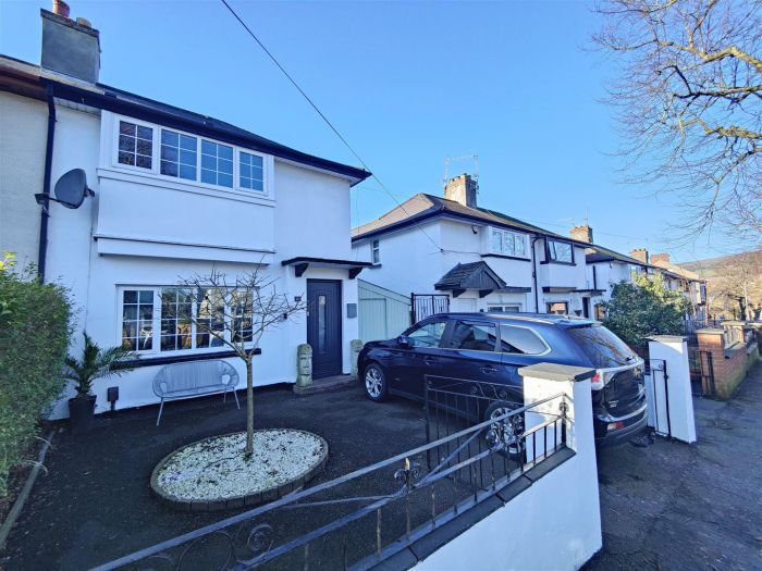 20 Deerpark Road 20 Deerpark Road