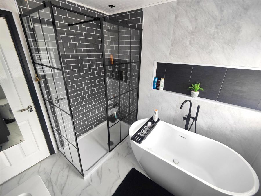 5 Brucevale Park