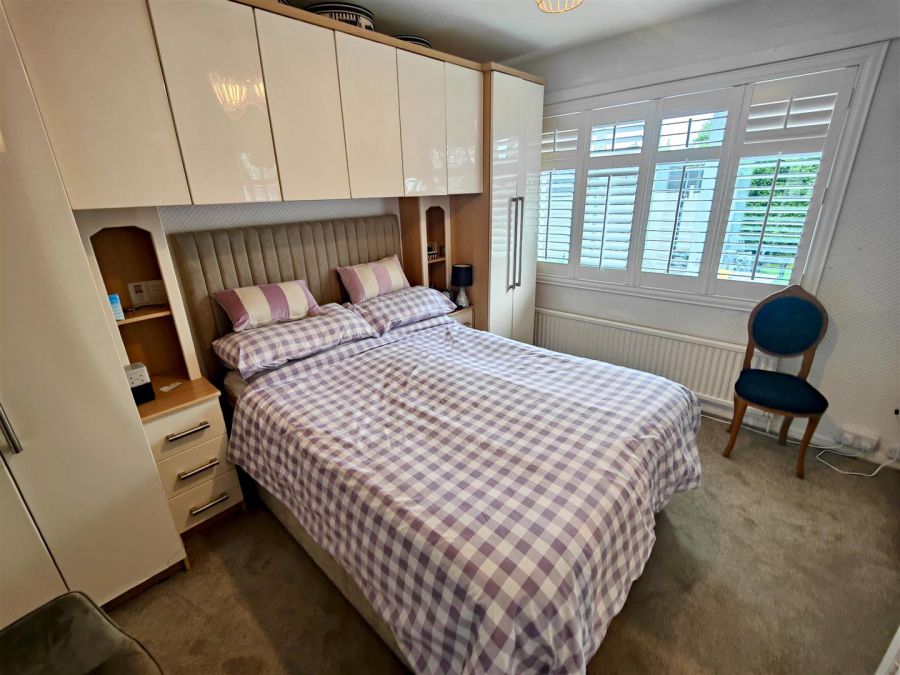 5 Brucevale Park