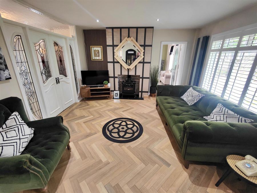 5 Brucevale Park