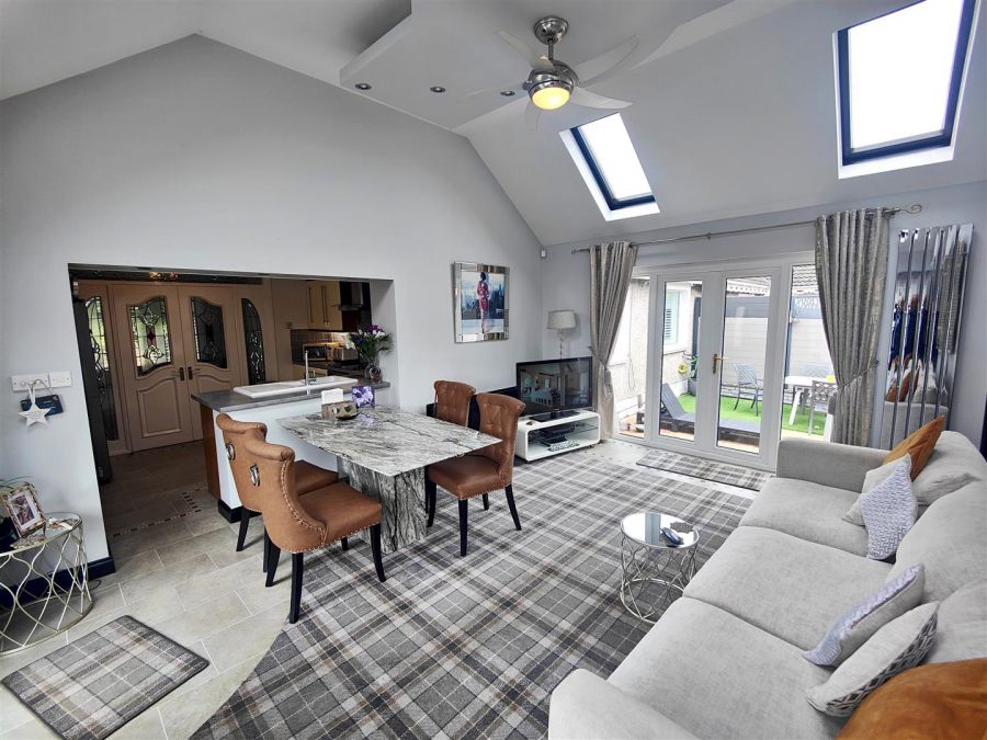 5 Brucevale Park