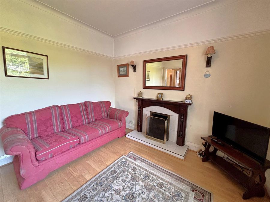 23 Cooldarragh Park