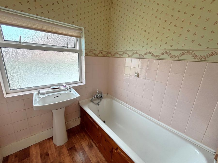23 Cooldarragh Park