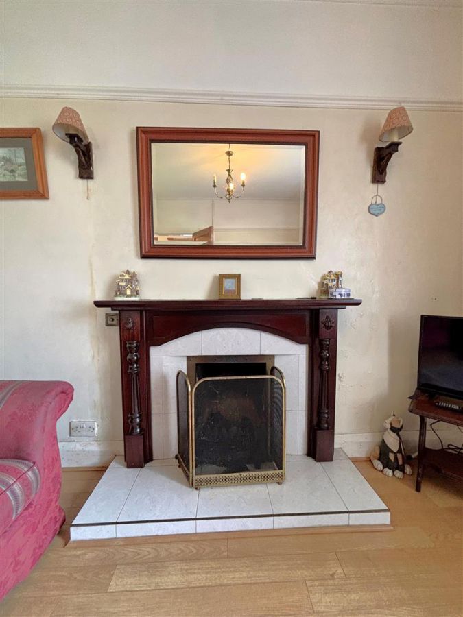 23 Cooldarragh Park