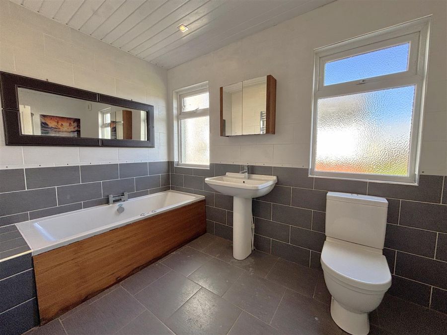 97 Somerton Road