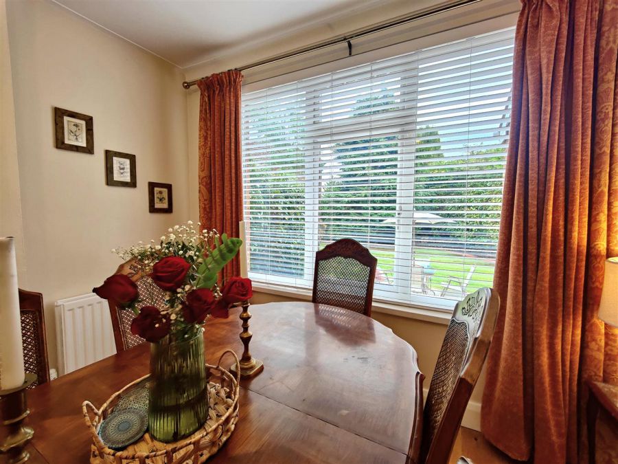 1 Alexandra Gardens
