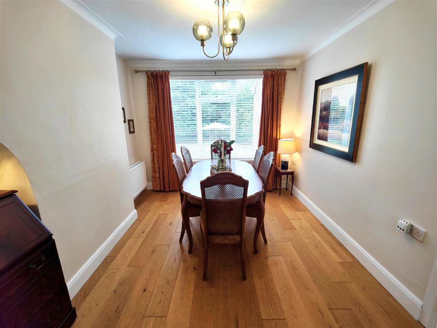 1 Alexandra Gardens