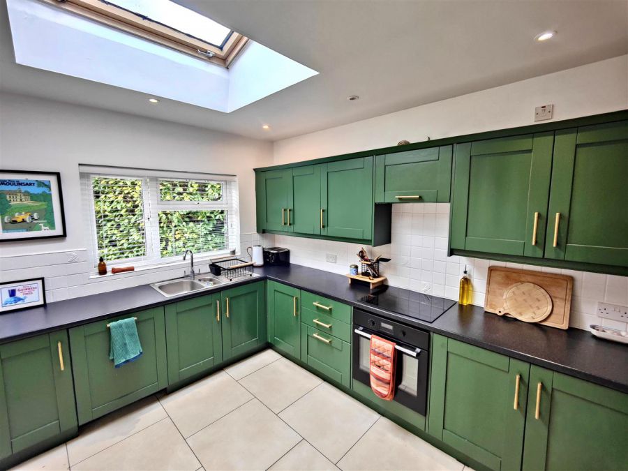 1 Alexandra Gardens
