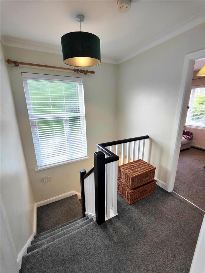 1 Alexandra Gardens