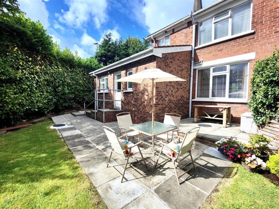 1 Alexandra Gardens
