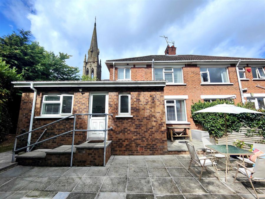 1 Alexandra Gardens