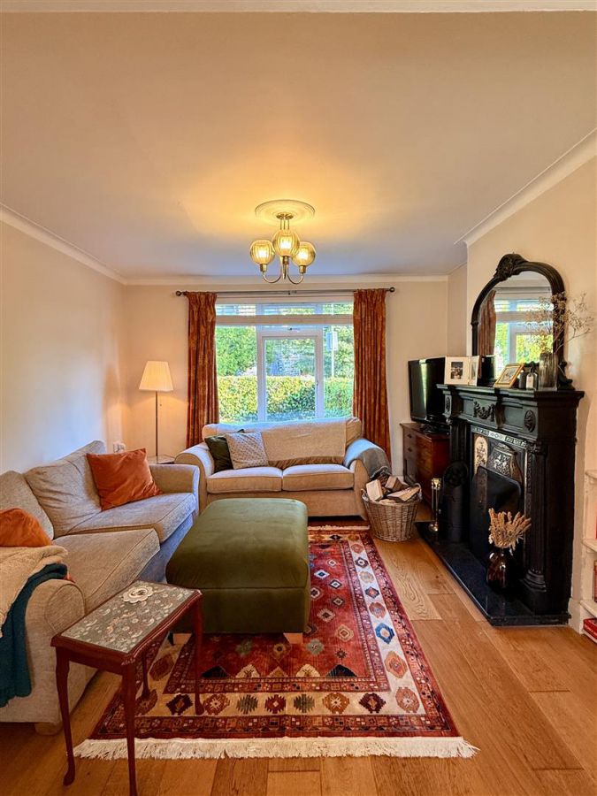 1 Alexandra Gardens